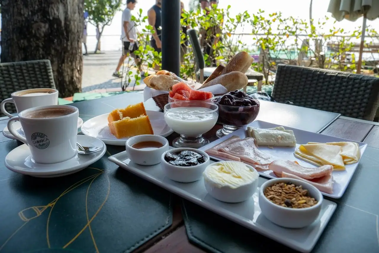 Side view of the Embaixada Breakfast table with all accompaniments